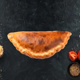 Peperoni Calzoni